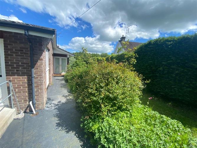 Cornamundy, Cootehill Road, Monaghan