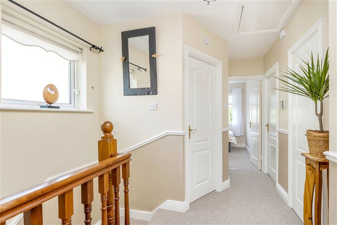 11 Glen Easton Lawn, Leixlip, Kildare