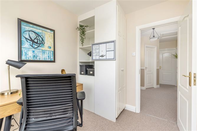 11 Glen Easton Lawn, Leixlip, Kildare