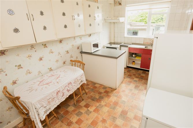 63 Shanowen Drive, Santry, Dublin 9, Santry, Dublin 9