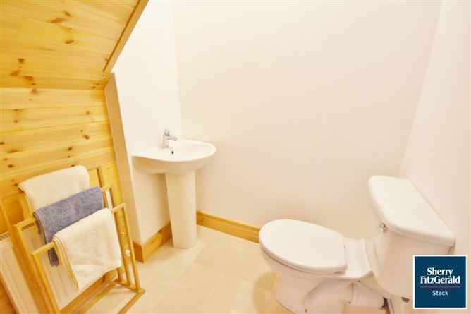 9 Islandganniv Place, Greenville, Listowel, Co. Kerry