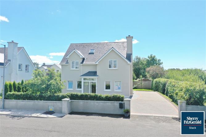 9 Islandganniv Place, Greenville, Listowel, Co. Kerry