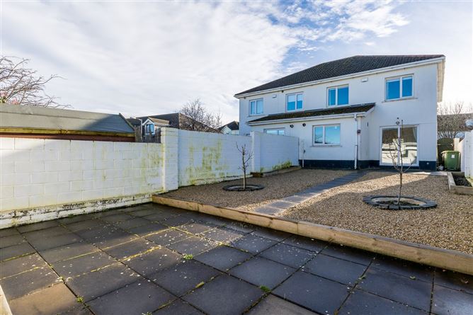 13 Holywell Place, Holywell, Swords,   County Dublin