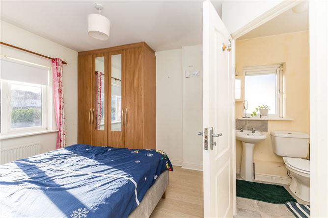 13 Holywell Place, Holywell, Swords,   County Dublin