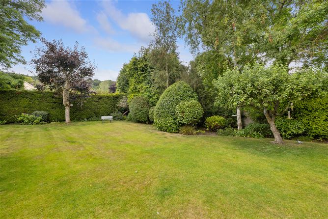 Khamsin, 1 Kilgobbin Lawn, Stepaside, Dublin 18
