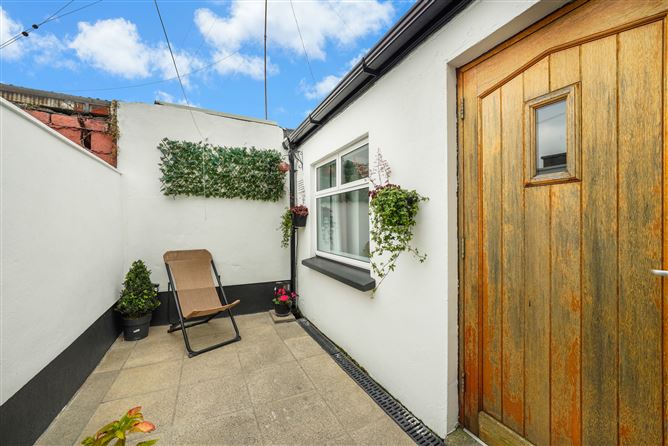8 INNISFALLEN PARADE, Phibsborough, Dublin 7