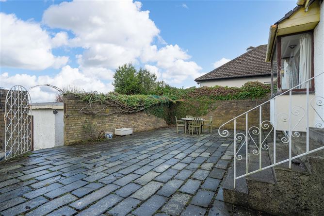 24 Deerpark Road, Mount Merrion, County Dublin