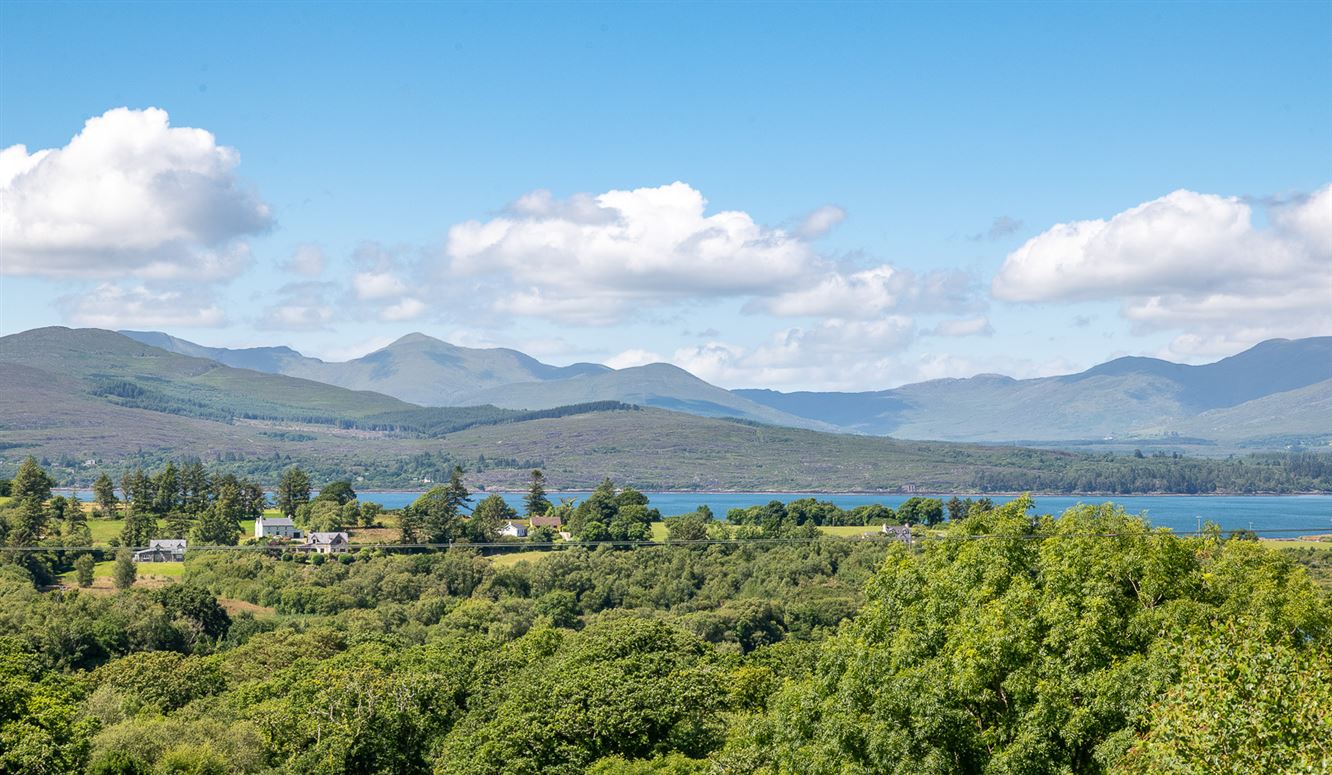 The Thatch Cottage, Derrylough, Tuosist, Kenmare, Co. Kerry The Thatch Cottage, Derrylough, Tuosist, Kenmare, Co. Kerry