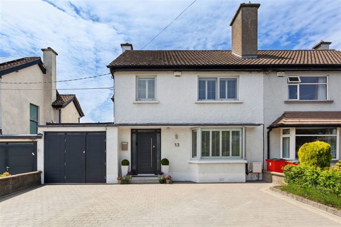 https://photos-a.propertyimages.ie/media/3/3/1/4937133/e509a349-7653-49b4-9896-78942b5f857d_l.jpg