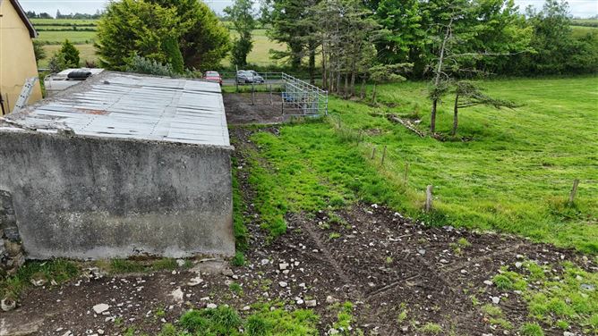Valeview, Lisalway, Castlerea, County Roscommon