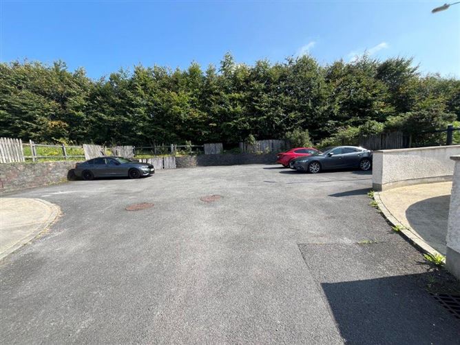 82 Creamery Road, Manorhamilton, Leitrim