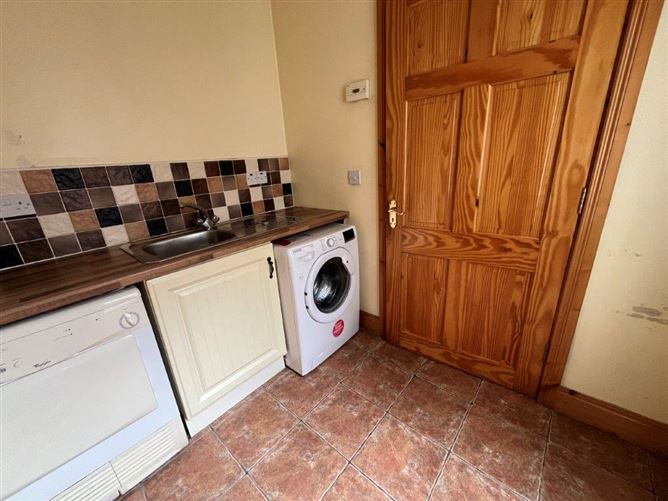 82 Creamery Road, Manorhamilton, Leitrim