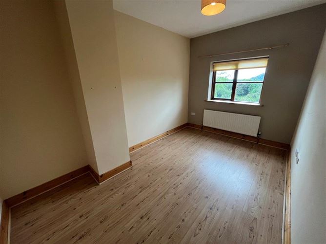 82 Creamery Road, Manorhamilton, Leitrim