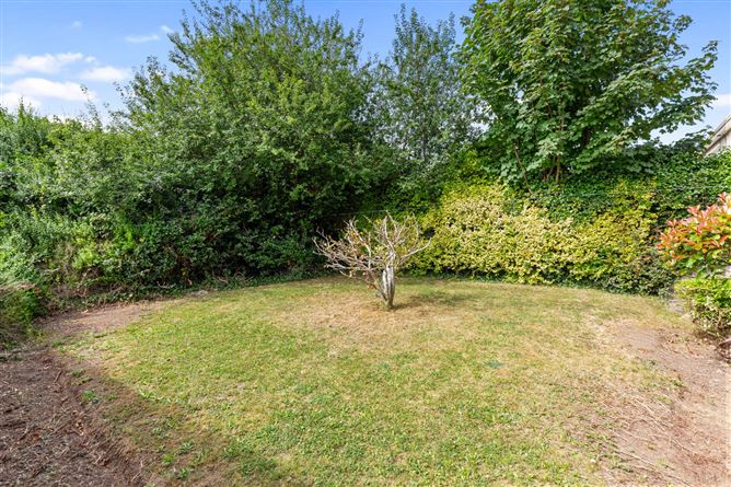 3 Wyattville Hill, Loughlinstown, Co. Dublin