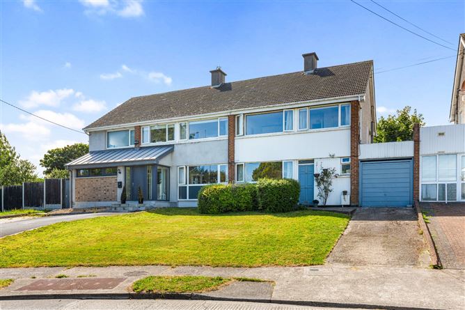 3 Wyattville Hill, Loughlinstown, Co. Dublin