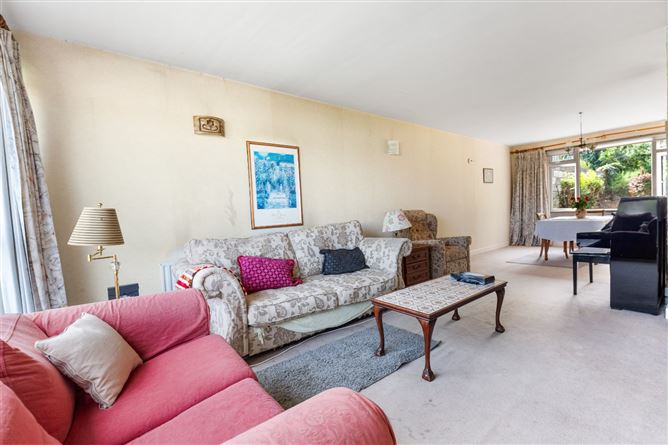 3 Wyattville Hill, Loughlinstown, Co. Dublin