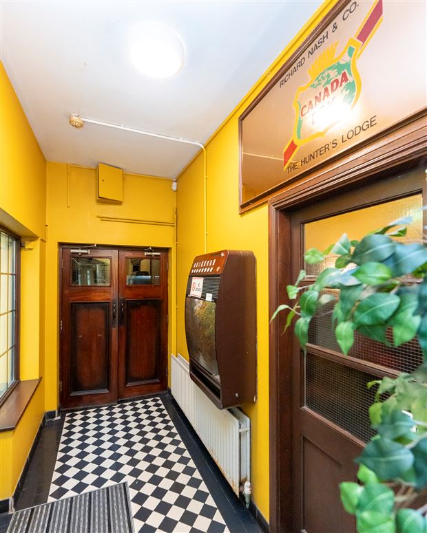 The Hunters Lodge , Newmarket on Fergus, Clare The Hunters Lodge , Newmarket on Fergus, Clare