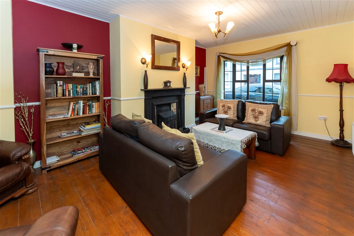 The Hunters Lodge , Newmarket on Fergus, Clare The Hunters Lodge , Newmarket on Fergus, Clare