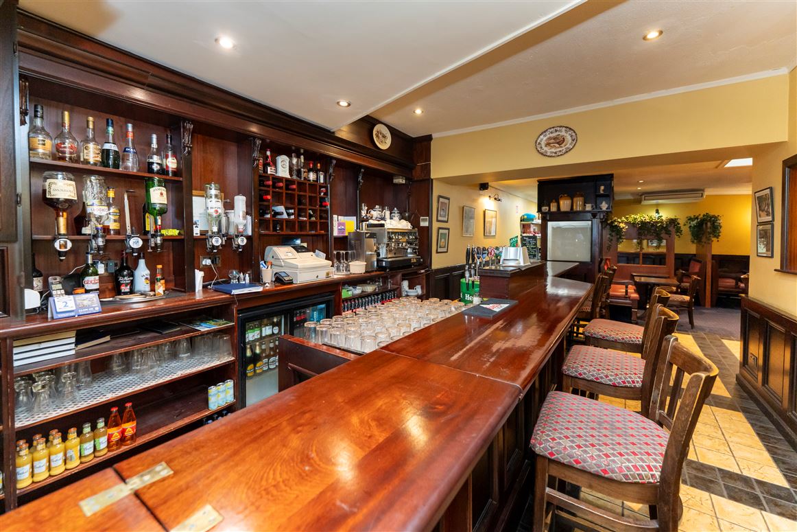 The Hunters Lodge , Newmarket on Fergus, Clare The Hunters Lodge , Newmarket on Fergus, Clare