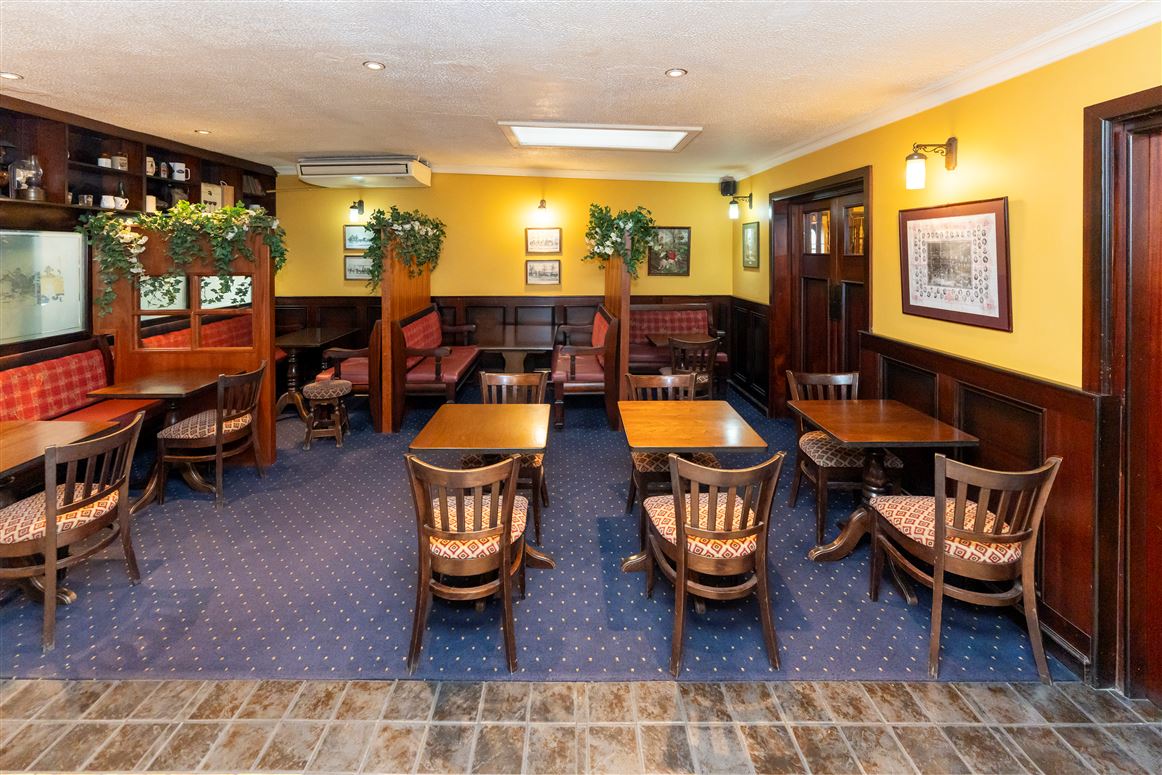 The Hunters Lodge , Newmarket on Fergus, Clare The Hunters Lodge , Newmarket on Fergus, Clare