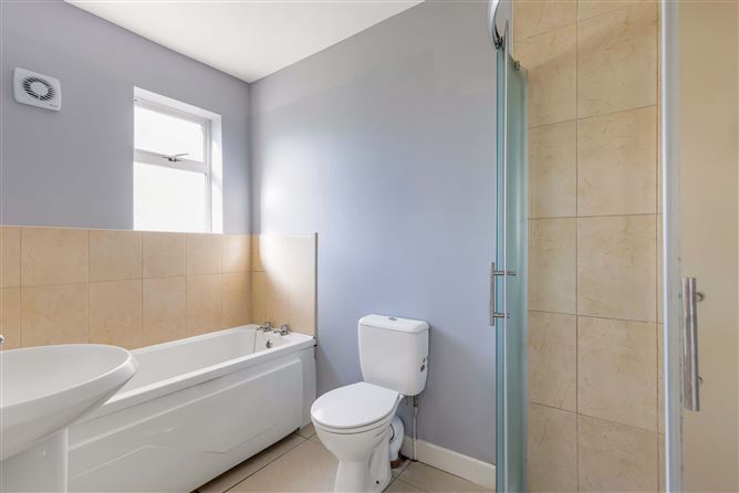 3 Hyde Park, Dundalk, Louth