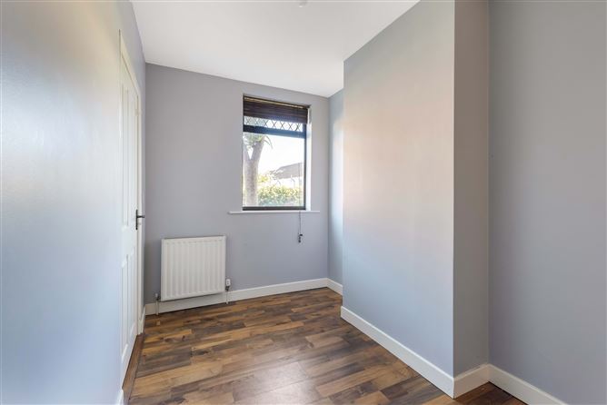 3 Hyde Park, Dundalk, Louth