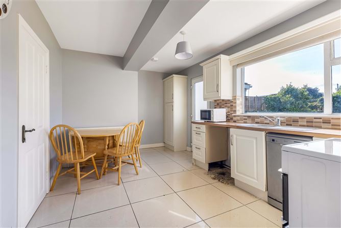 3 Hyde Park, Dundalk, Louth