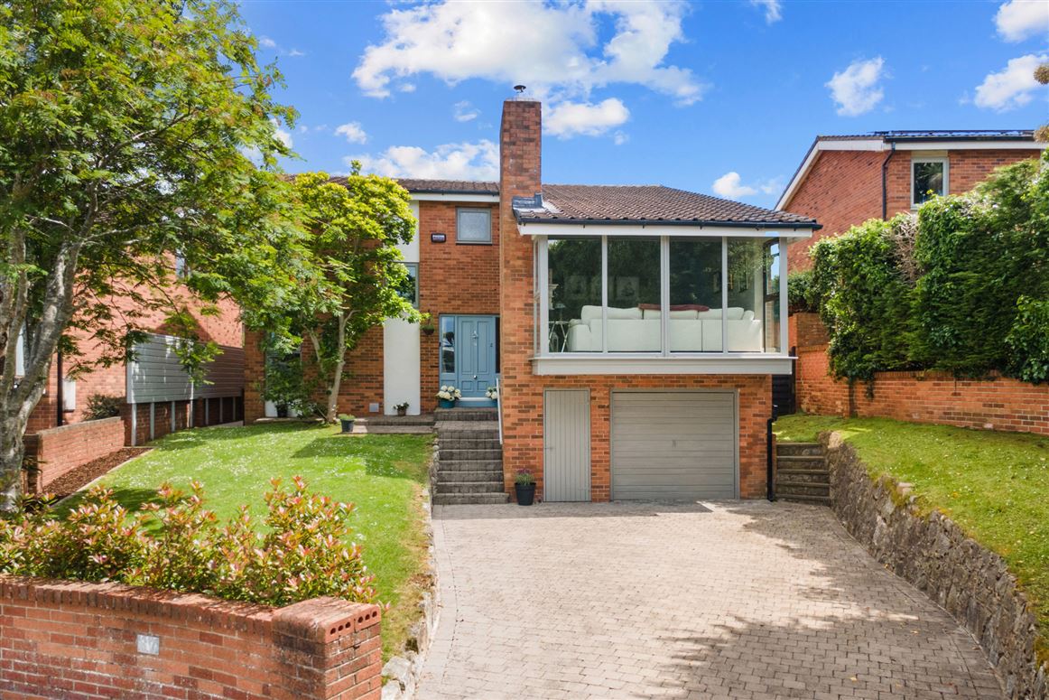 14 Fairlawns, Saval Park Road, Dalkey, Co. Dublin