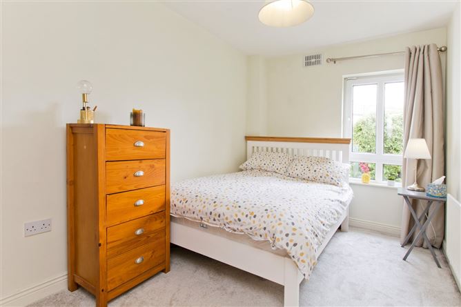 27 Ely Woods, Owendoher Lodge, Ballyboden Road, Rathfarnham, Dublin 16