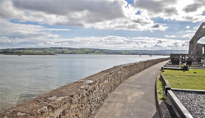 6 Castle Keep, Friar's Walk, Abbeyside, Dungarvan, Co. Waterford