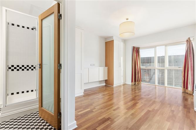 2 Merton Crescent, Mount St Annes, Milltown, Dublin 6