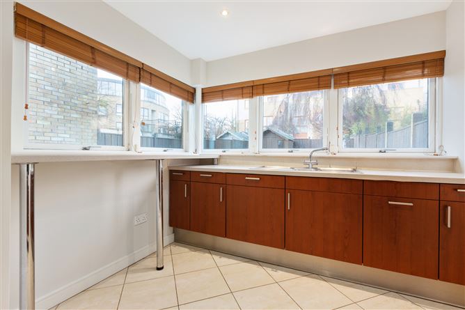2 Merton Crescent, Mount St Annes, Milltown, Dublin 6