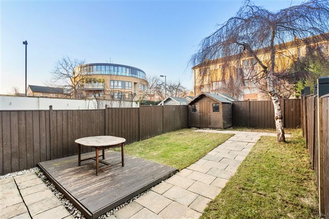 2 Merton Crescent, Mount St Annes, Milltown, Dublin 6