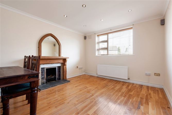 3 Beechfield Court, Walkinstown, Dublin 12