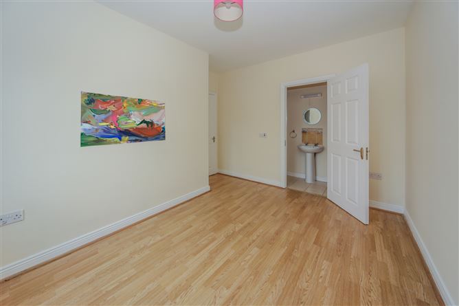 28 Heathfields, Portlaoise, Co. Laois