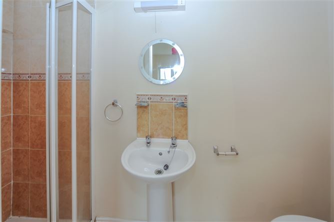 28 Heathfields, Portlaoise, Co. Laois