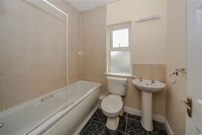 28 Heathfields, Portlaoise, Co. Laois