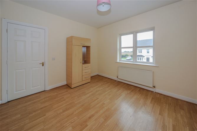 28 Heathfields, Portlaoise, Co. Laois