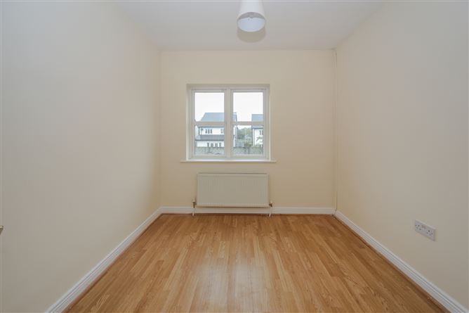 28 Heathfields, Portlaoise, Co. Laois
