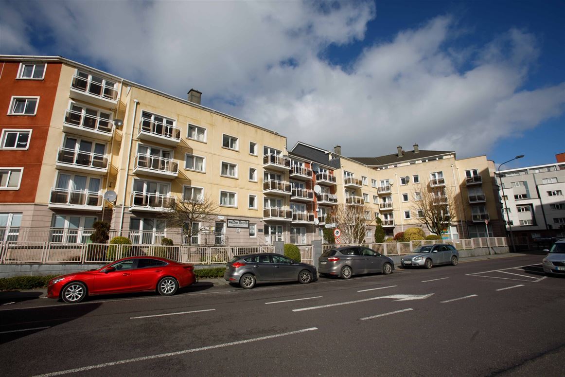 B15 Edward Court, Edward Street, Tralee, Co. Kerry