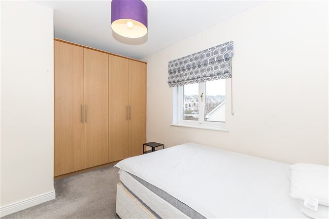 64 The Crescent, Robswall, Malahide, County Dublin