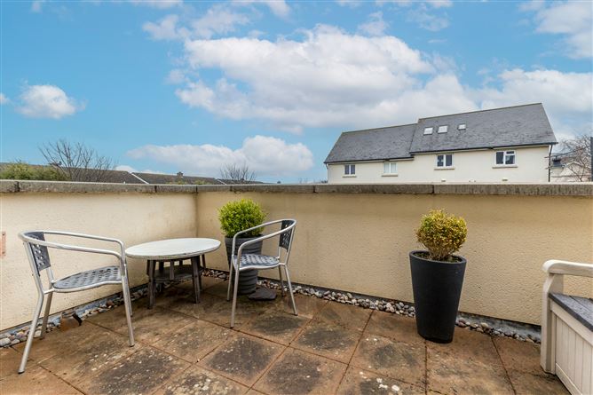 64 The Crescent, Robswall, Malahide, County Dublin