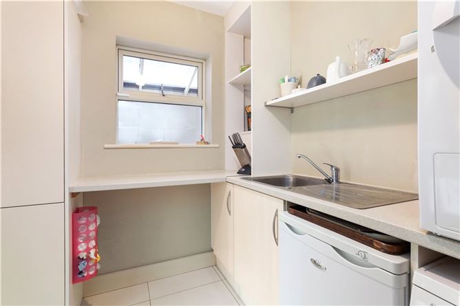 2 St Andrews Grove, Malahide, Co. Dublin