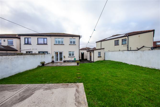 38 Oak Green, Royal Oak, Santry, Dublin 9
