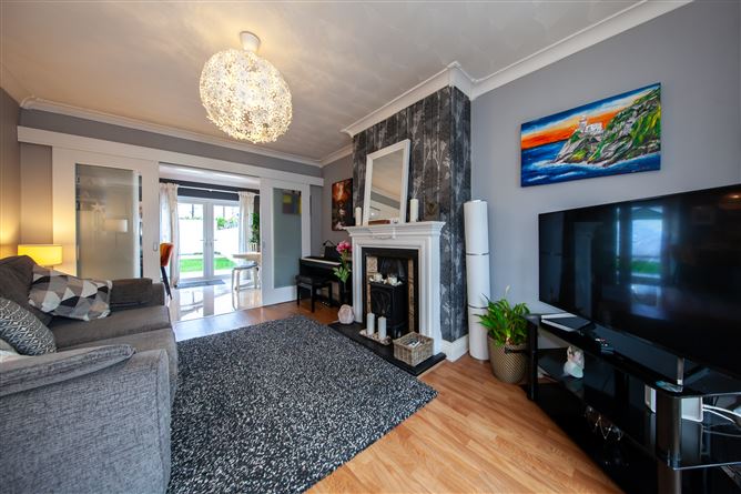38 Oak Green, Royal Oak, Santry, Dublin 9