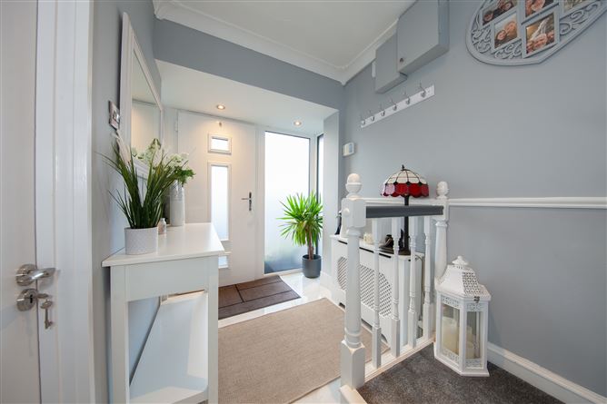 38 Oak Green, Royal Oak, Santry, Dublin 9