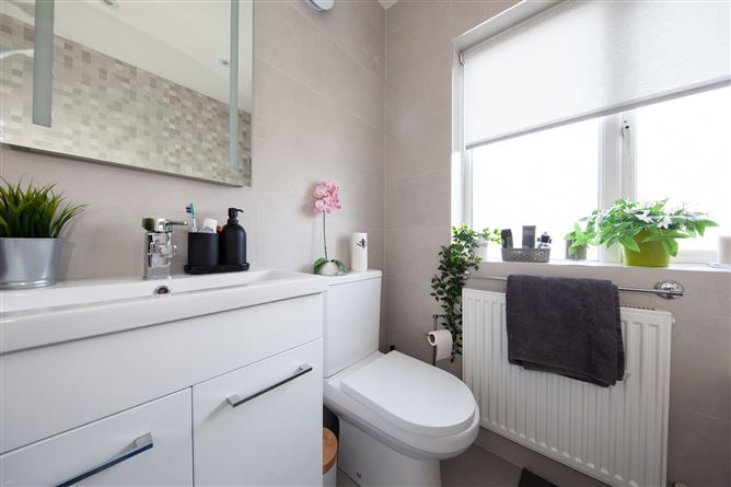 38 Oak Green, Royal Oak, Santry, Dublin 9