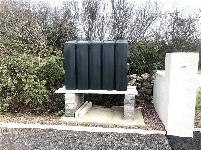 Hilltop, Tumnahulla, Corrandulla, Co. Galway