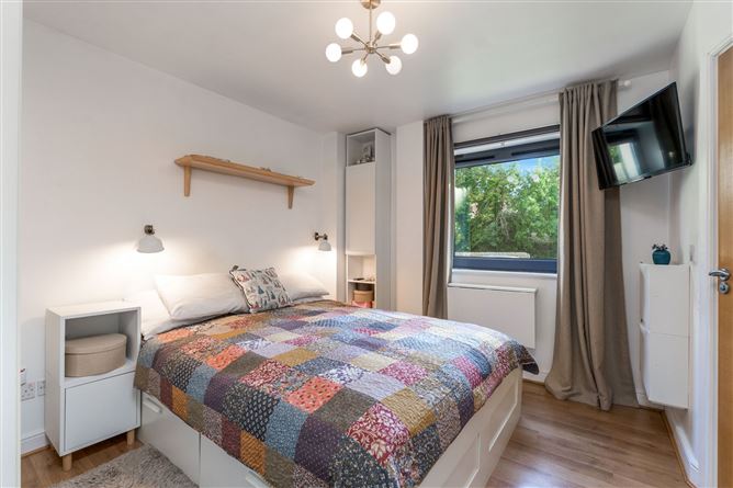 4, The Glen, Clon Brugh, Aikens Village, Sandyford, Dublin 18