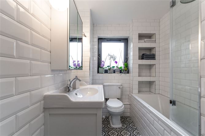 4, The Glen, Clon Brugh, Aikens Village, Sandyford, Dublin 18